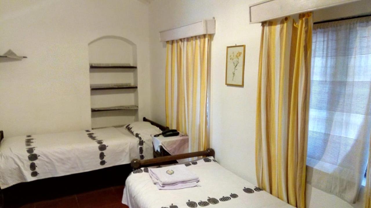 Ywca Wyoming Hotel Кунур Екстериор снимка